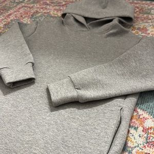 Uniqlo sweater dress LIKE NEW in excellent condition size 7-8